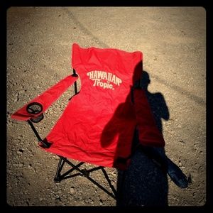 Hawaii tropic chair with dicks nmberlla